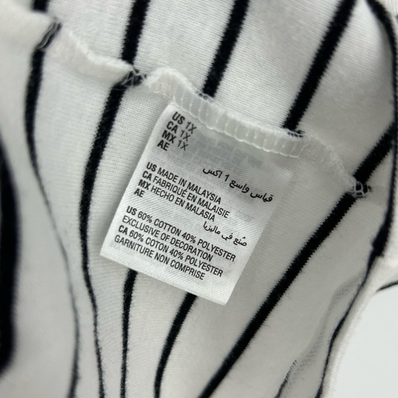 Karen Scott Lattice-Neck Black White Stripe 3/4 Sleeve Top - Picture 4 of 5